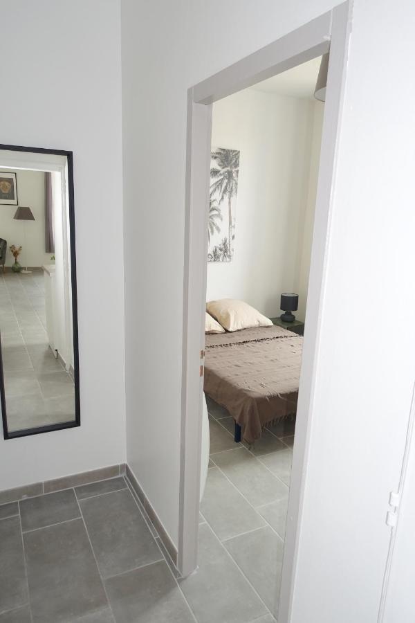 Maison Carree/Coeur Historique De Nimes - Superbe Appt 55M² Eksteriør bilde
