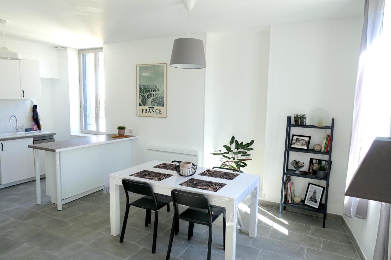 Maison Carree/Coeur Historique De Nimes - Superbe Appt 55M² Eksteriør bilde